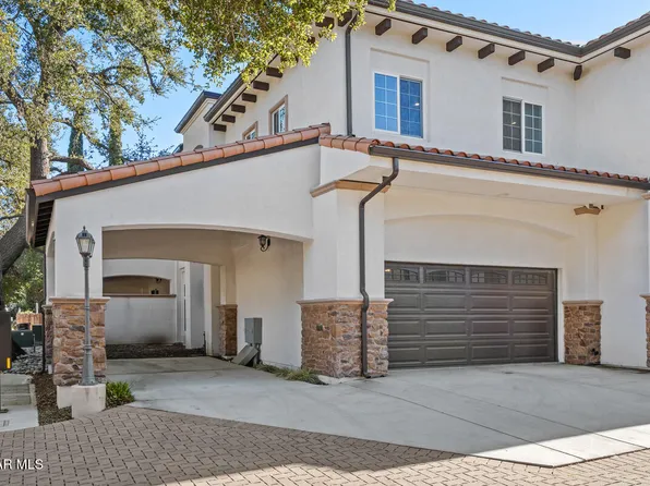 3236 Royal Oaks Dr #1, Thousand Oaks, CA 91362