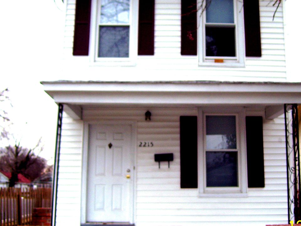 1st image of 2215 Keswick Ave