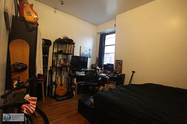 Rented by Metropolitan Property Group | media 43