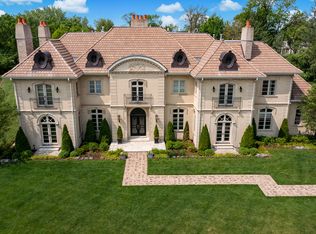 65 S Cabernet Ct, Burr Ridge, IL 60527