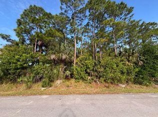 556 NE Burlington Ave Avenue NE, Palm Bay, FL 32907