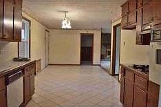 3rd image of 2802 Tony Dr
