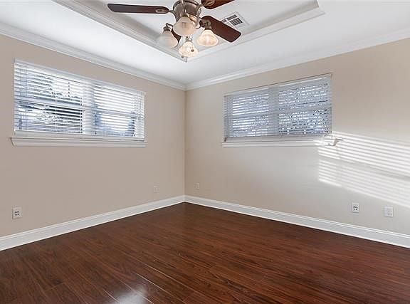 3rd image of 234 20th St
