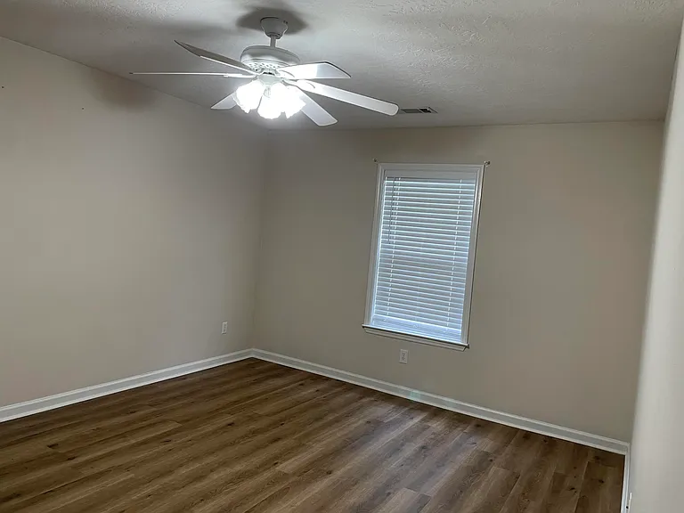 1310 Triple Tree Ln SW — Photo 11