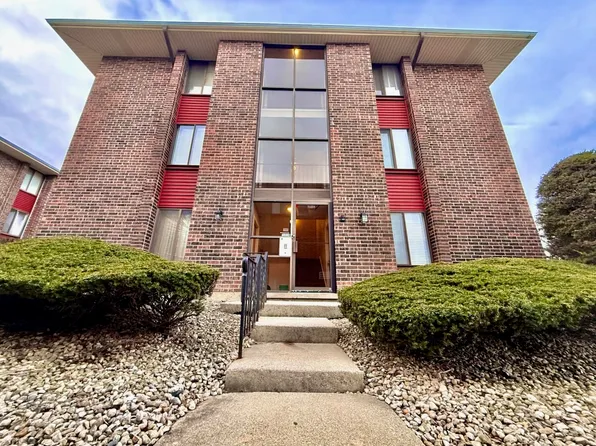 15804 Terrace Dr Unit R03, Oak Forest, IL 60452