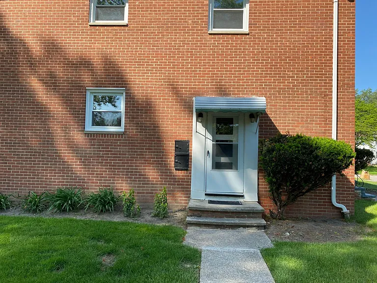 Side Door Entrance