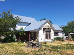 867 S 3rd St, Union, OR 97883