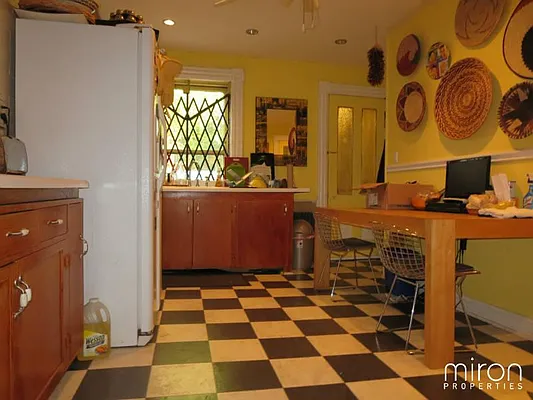 Rented by Miron Properties | media 19