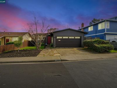 1440 Crespi Dr, Pacifica, CA, 94044