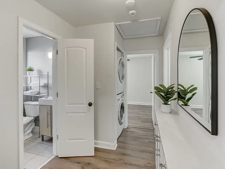 3325 Eastwood Dr — Photo 23