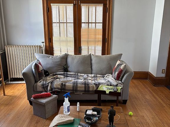 2nd image of 1039 Lawson Ave E