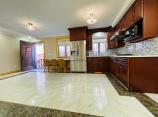 14537 22nd Ave, Whitestone, NY 11357