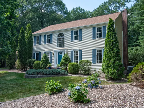 99 Warner Court, Glastonbury, CT 06033