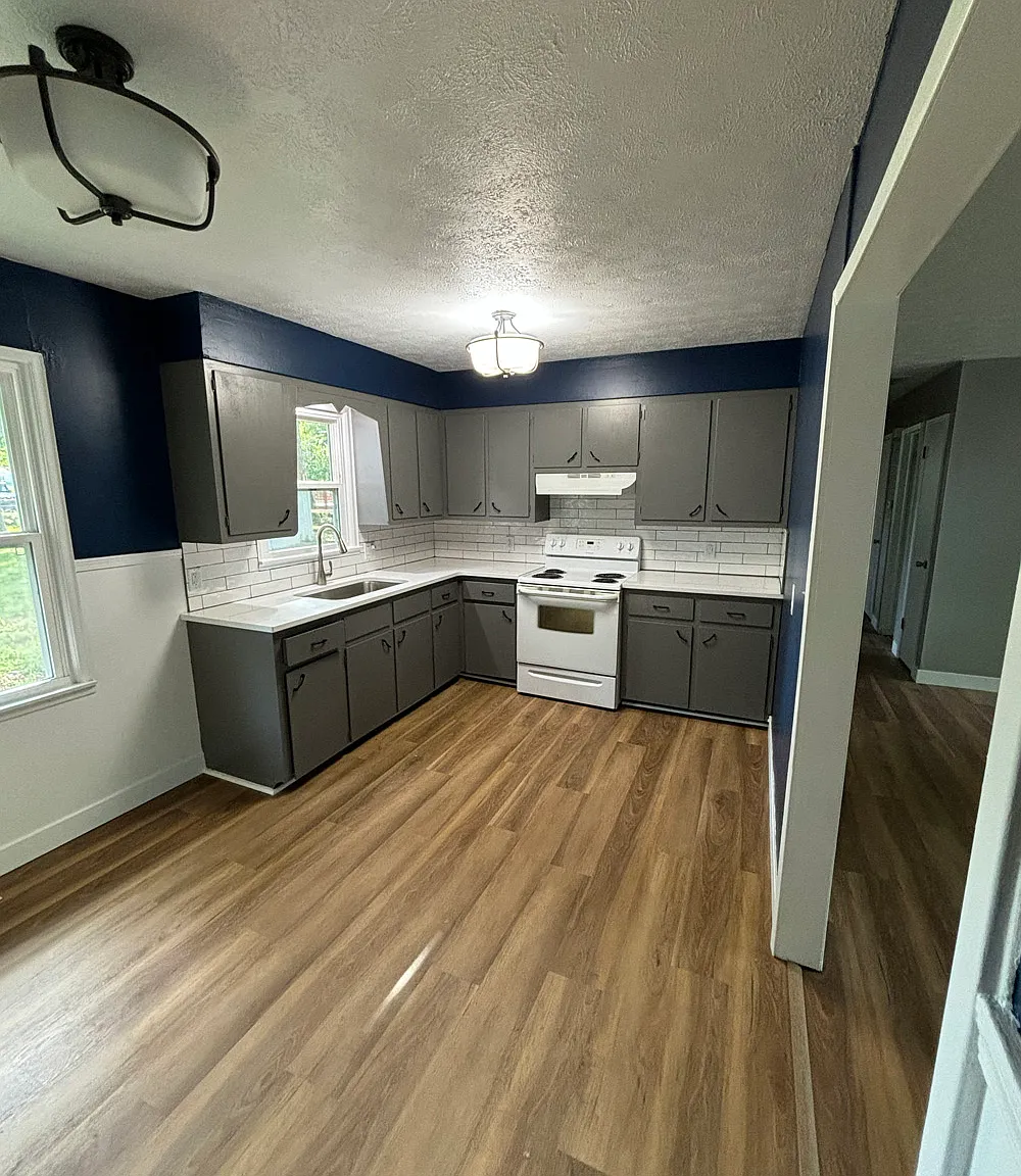 3 bed, 1000 sqft, $1,500 — Photo 4