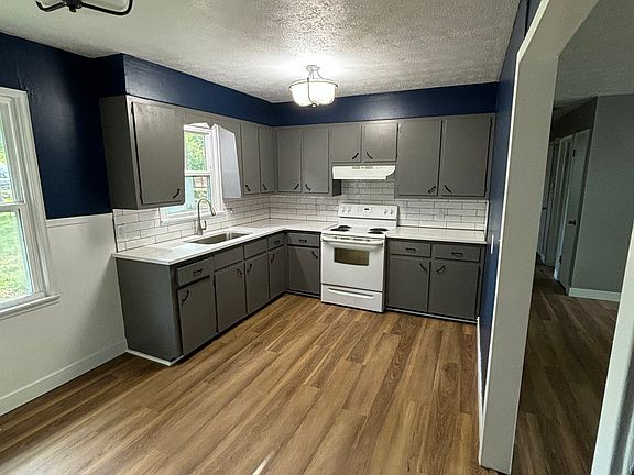 4th image of 3135 W Latoka St