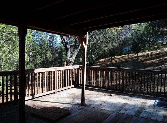 5th image of 12680 Cresthaven Dr