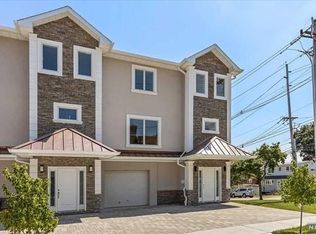 353 Hoboken Rd #2B, Carlstadt, NJ 07072