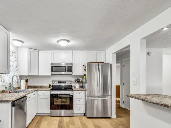 38 Andrea Street, Lisbon, ME 04250