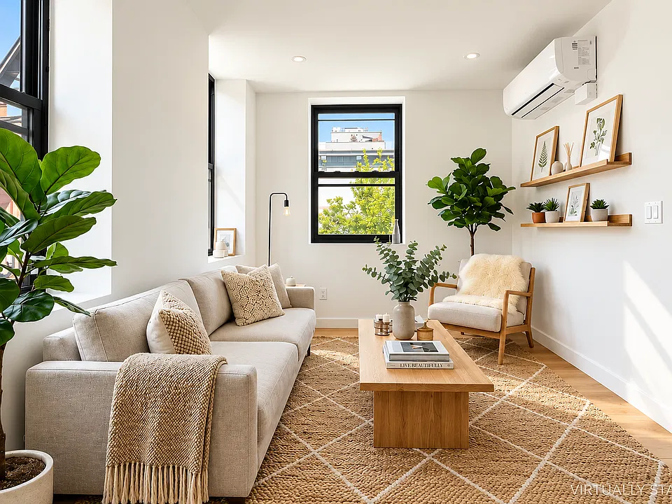 101 Smith St #2