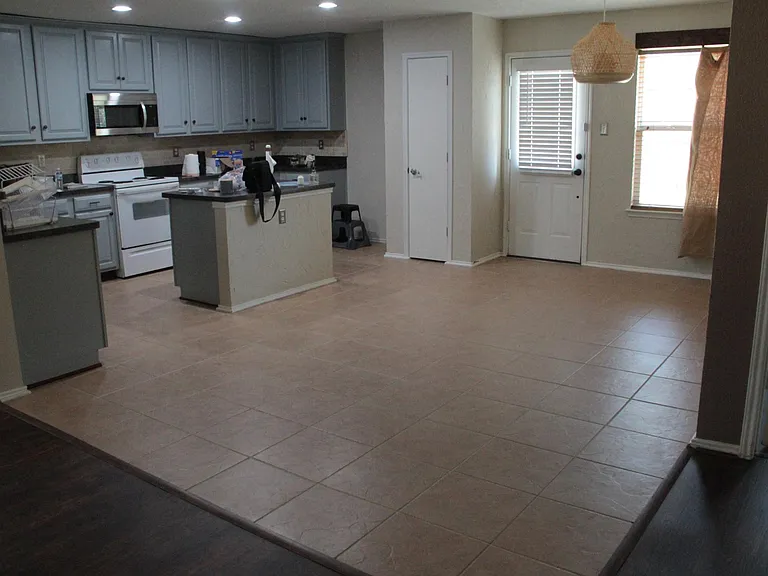 2059 La Salle Trl — Photo 21