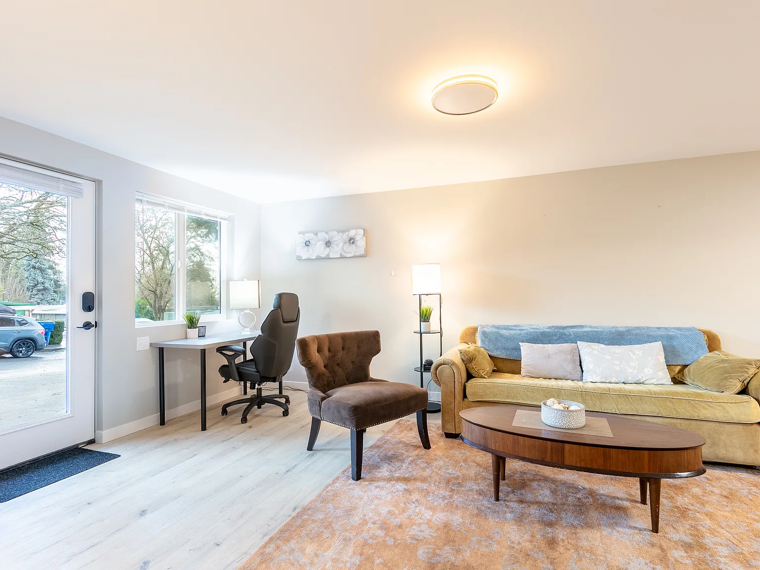 2 bed, 1200 sqft, $2,500 — Photo 3