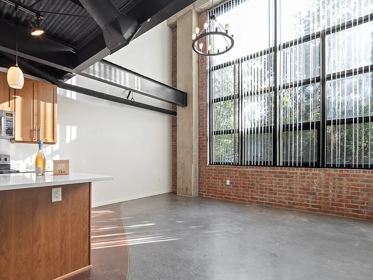 3110 Thomas Ave — Photo 11