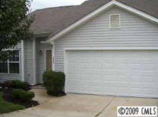 2250 Pleasant Dale Dr, Charlotte, NC 28214