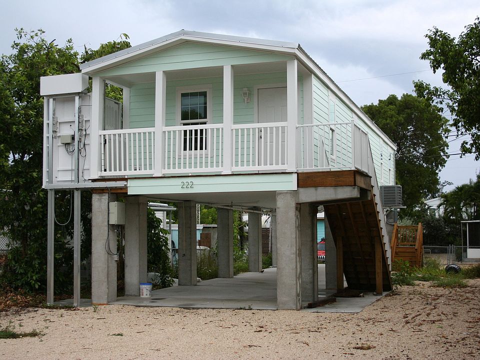 1st image of 222 Oleander Dr