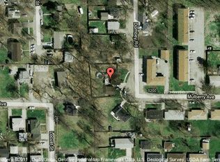 2754 Dombey Rd, Portage, IN 46368