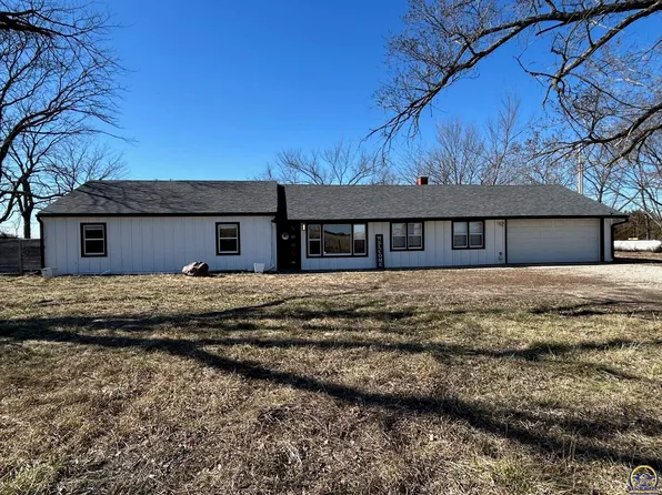 8039 SE Berryton Rd, Berryton, KS 66409