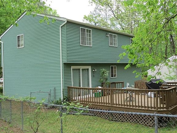 4th image of 8907 Sonnet Hill Ct