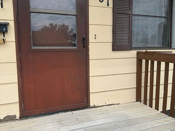 5th image of 801 3rd St SW #1