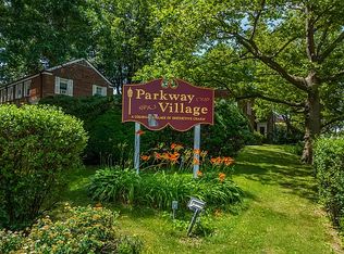 147-25 Charter Rd APT 16C, Queens, NY 11435