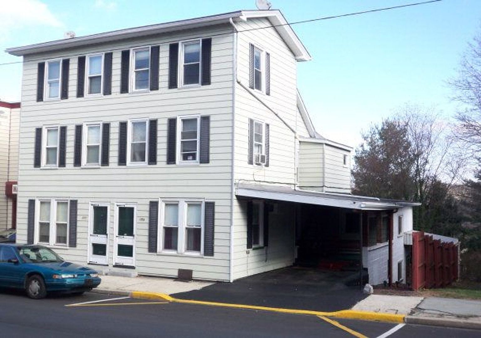 173 S 1st St, Lehighton, PA 18235 | Zillow