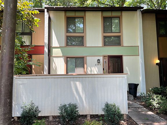 4th image of 2285 Emerald Heights Ct