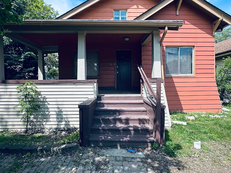 5 Pingree Ave — Photo 1
