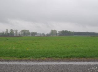 7050 N Orr Rd, Freeland, MI 48623