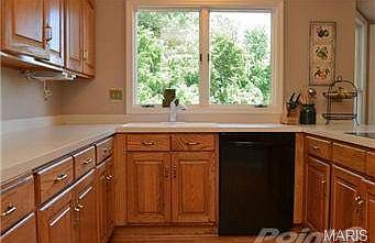 4th image of 431 Forsheer Dr