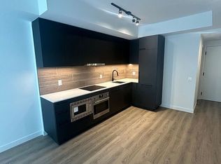 1050 Eastern Ave #302, Toronto, ON M4L 1B1