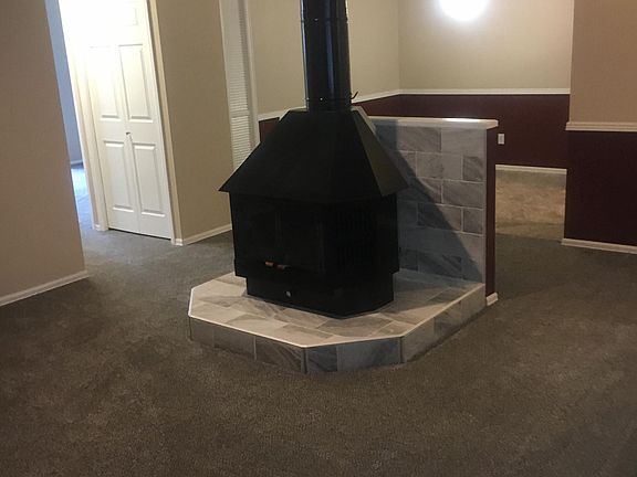 Living Room w/ Fireplace