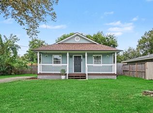 4412 Nicholini St, Dickinson, TX 77539