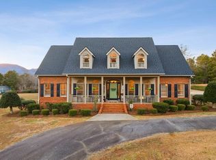 140 Clearwater Rd, Landrum, SC 29356