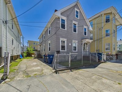 34 Jouvette St, New Bedford, MA, 02744