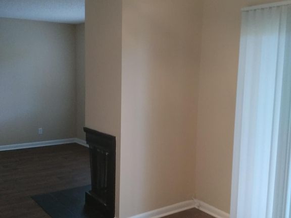 2nd image of 281 Highwood Dr