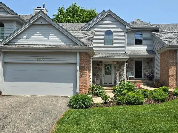 6480 Scenic Pines Ct, Clarkston, MI 48346