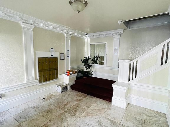2nd image of 1885 Golden Gate Ave APT 7