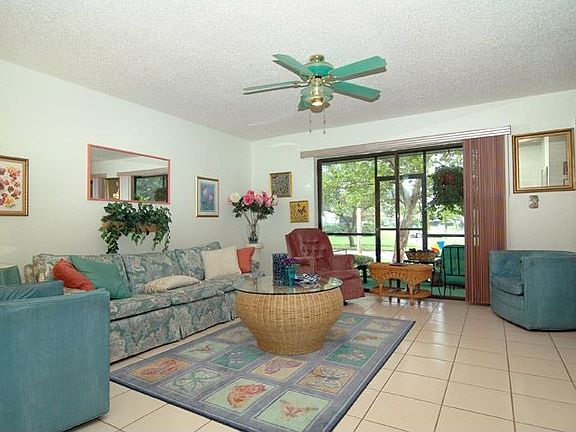2nd image of 150 Evelyn Ct