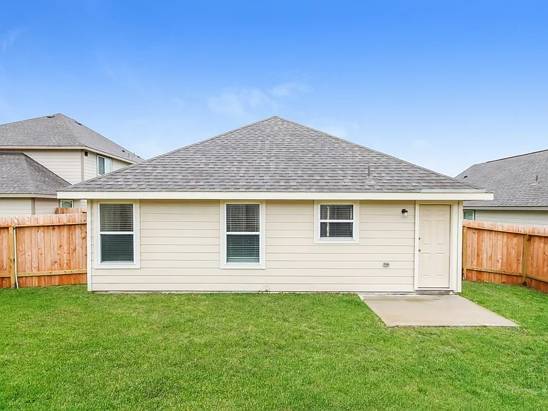 308 Fallow Deer Dr — Photo 5