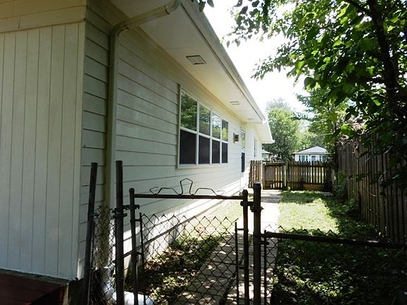 5th image of 336 Wildwood Dr