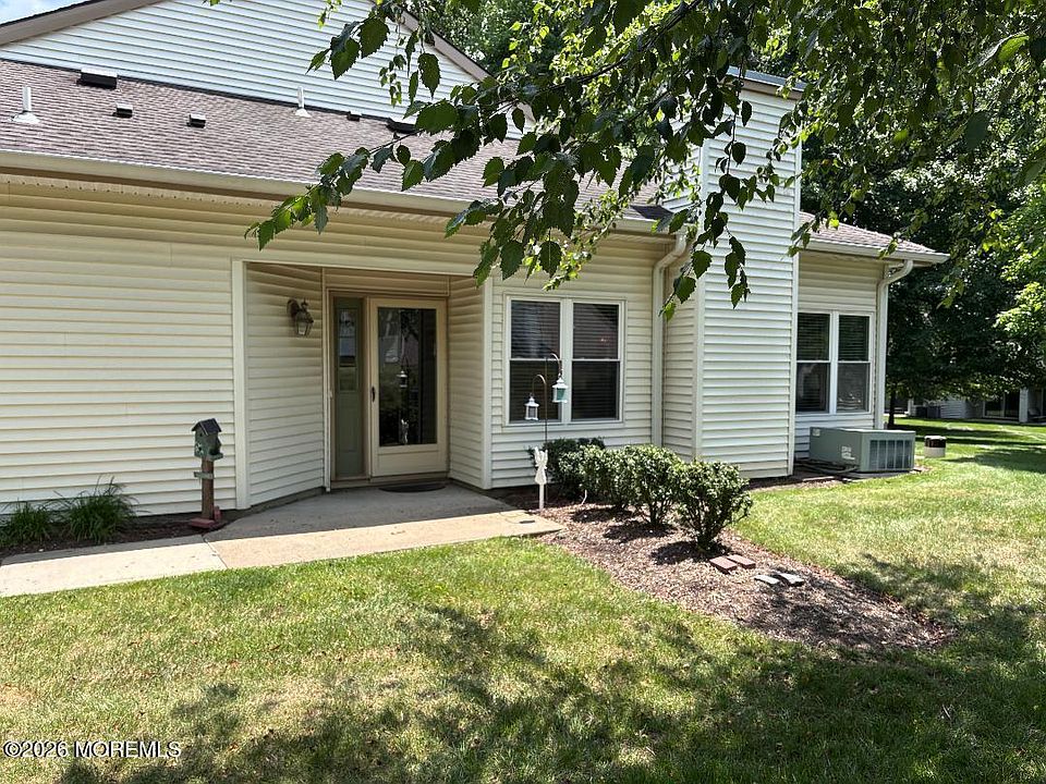 1st image of 218 Ravenswood Road